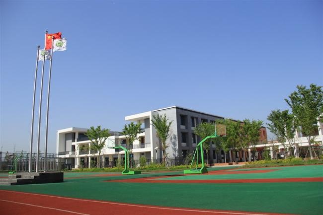 竹行中学对外开放体育设施